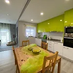 Апартаменты Cantinho T1 *